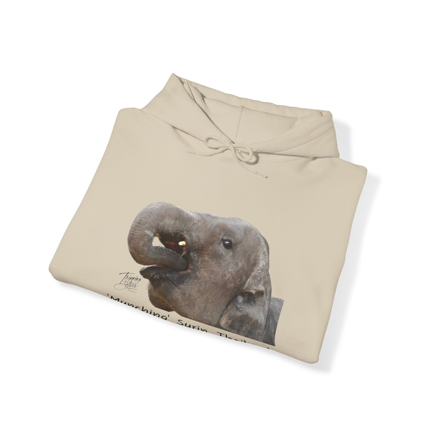 ‘Munching’ Surin, Thailand - Unisex Heavy Blend™ Hooded Sweatshirt